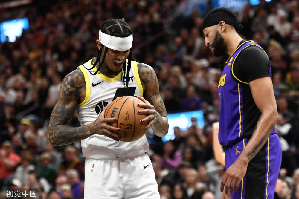 中表达了自 中表达了自